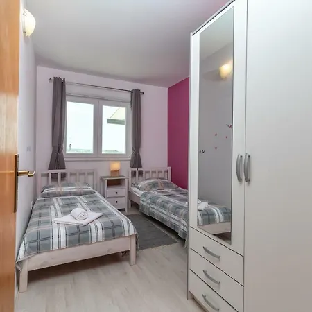 Seaview Penthouse Appartement